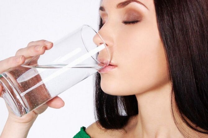 воде за пиће за подмлађивање коже